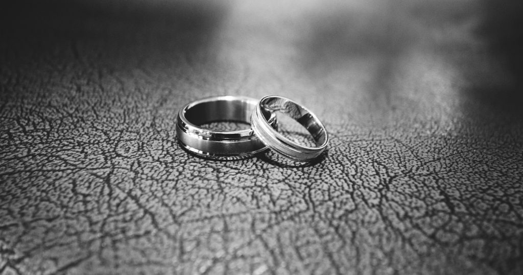 best anniversary gift for husband